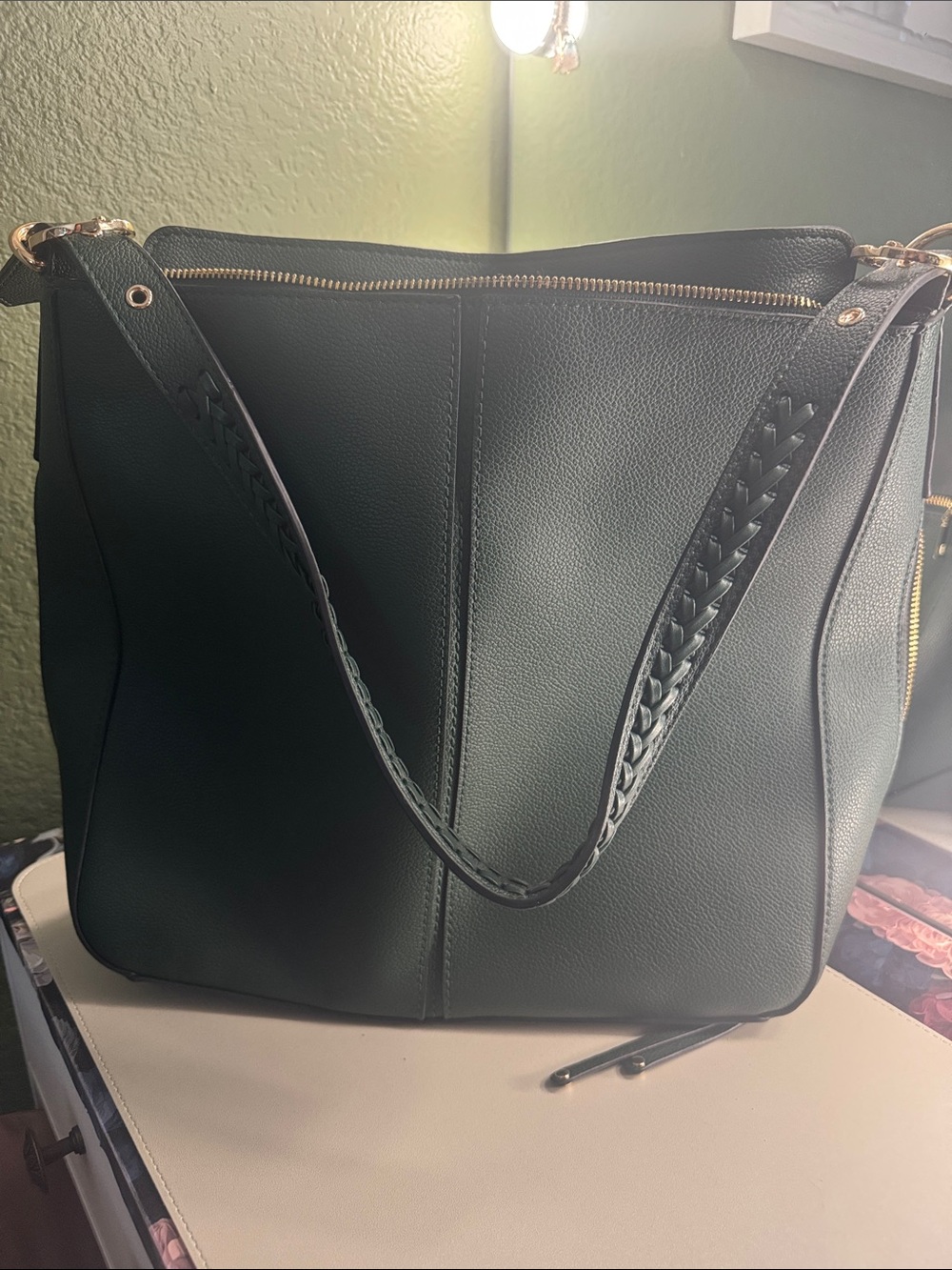 Stylish Dark Green Women's Tote Handbag